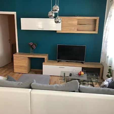 House In With Balcony, Air Conditioning, W-lan, Washing Machine Prázdninový dům Zadar