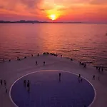 Holiday home House In With Balcony, Air Conditioning, W-lan, Washing Machine Zadar