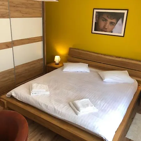 House In With Balcony, Air Conditioning, W-lan, Washing Machine Сasa de vacaciones Zadar