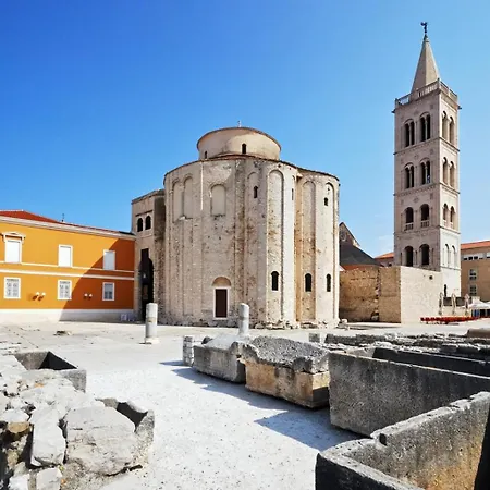 House In With Balcony, Air Conditioning, W-lan, Washing Machine