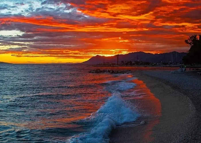 House In With Balcony, Air Conditioning, W-lan, Washing Machine Vakantiehuis Zadar